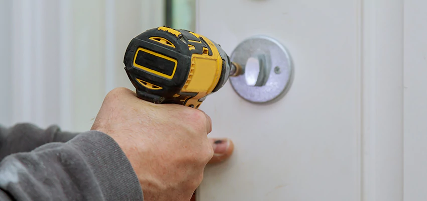 Street Locksmith For Smart Lock Repair in Berkeley, CA