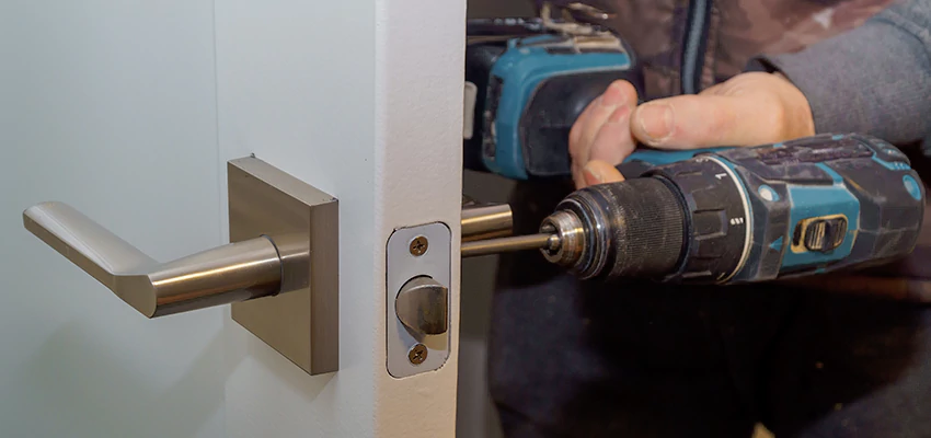 Broken Door Handle Lock Repair in Berkeley, California