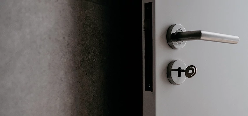 Front Door Handle Repair And Installation in Berkeley, CA